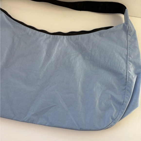 NWT BAGGU Large Crescent Bag- Serenity Blue - Picture 7 of 16